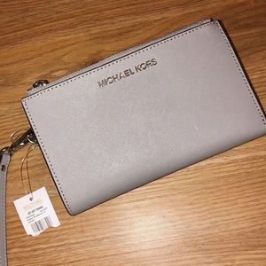 Michael Kors Jet Set Travel Wristlet